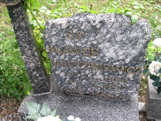 Sławomir Macutkiewicz 1986 Elbląg - Grobonet - Wyszukiwarka osób pochowanych