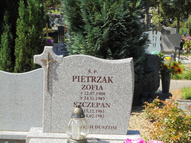 Szczepan Pietrzak 1901 Elbląg - Grobonet - Wyszukiwarka osób pochowanych