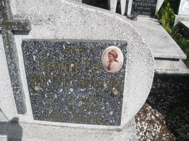 Danuta Wojciechowska 1929 Elbląg - Grobonet - Wyszukiwarka osób pochowanych
